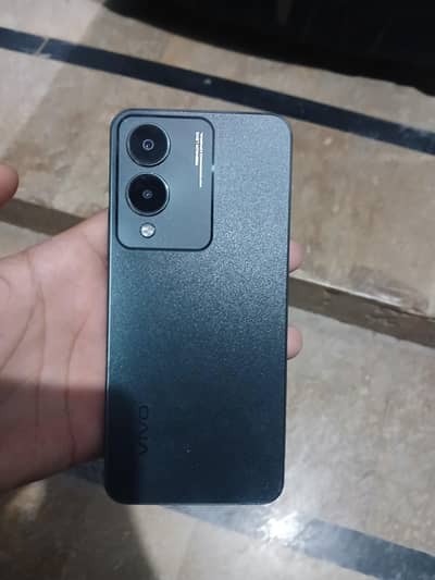 Vivo Y17s