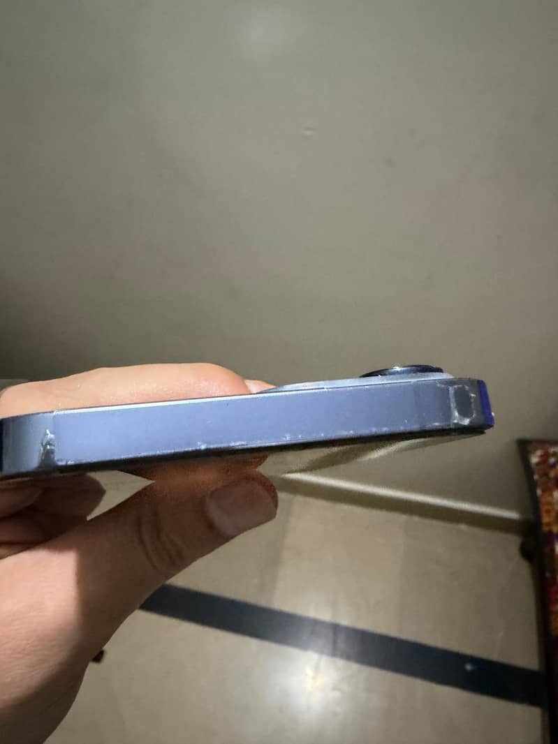 Apple iPhone 13 Pro Max 2