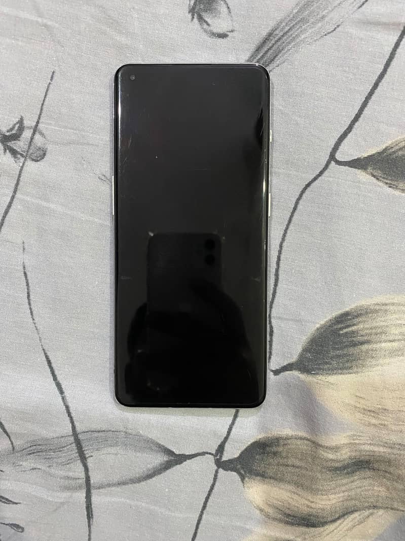 One Plus 10 Pro 1