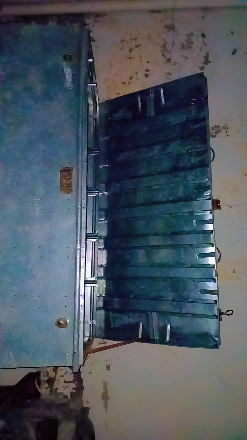 trunk 2