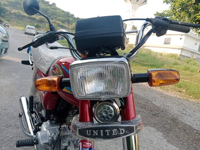 united 70cc 10