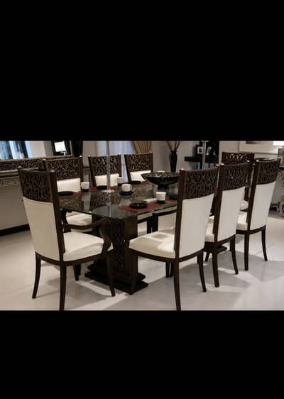 8-seater Dining table soild wood - Unused
