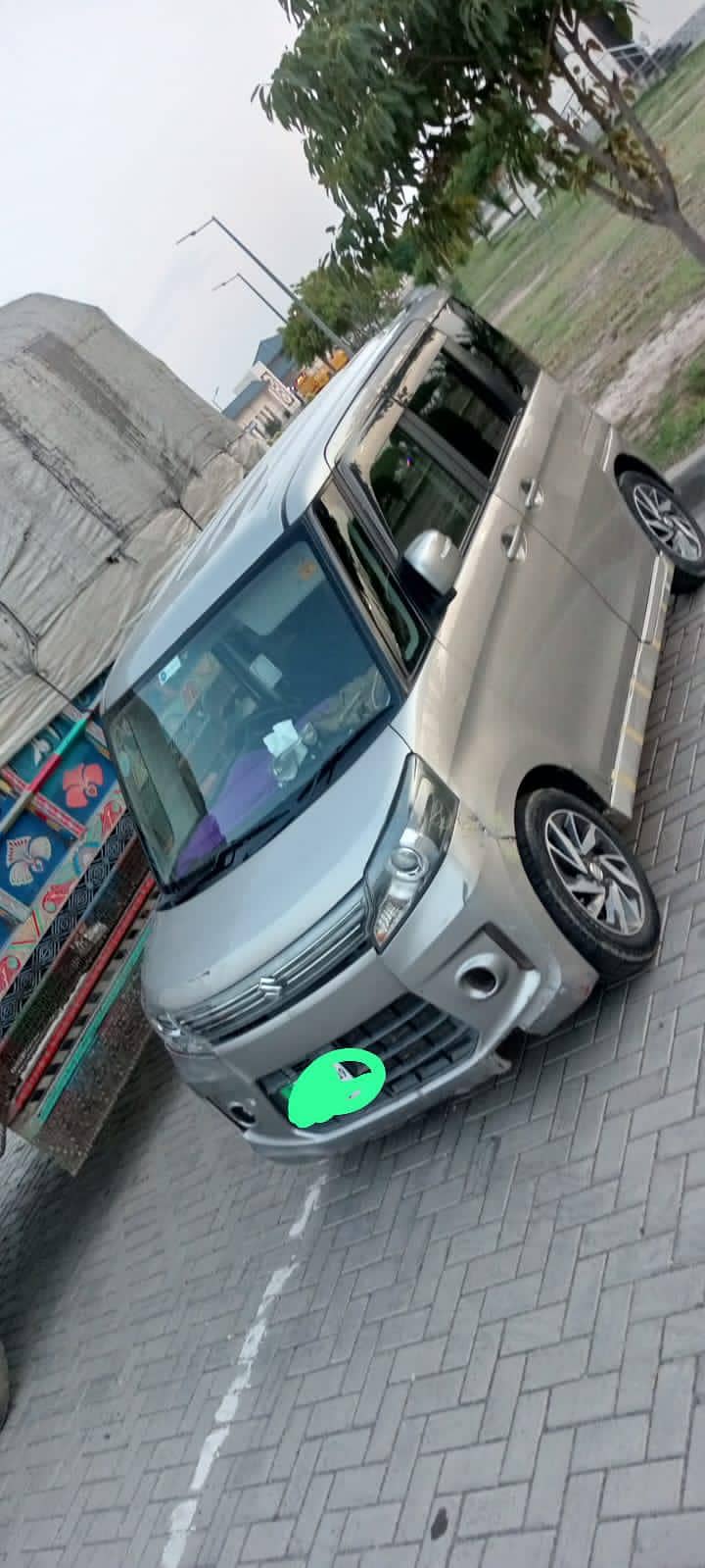 specia custom 2