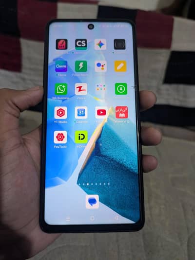 Infinix Hot 30