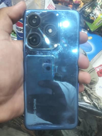 Tecno spark