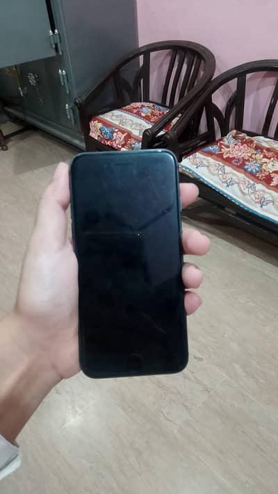Apple iPhone 8