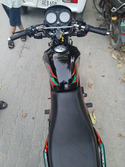 Honda CB125F
