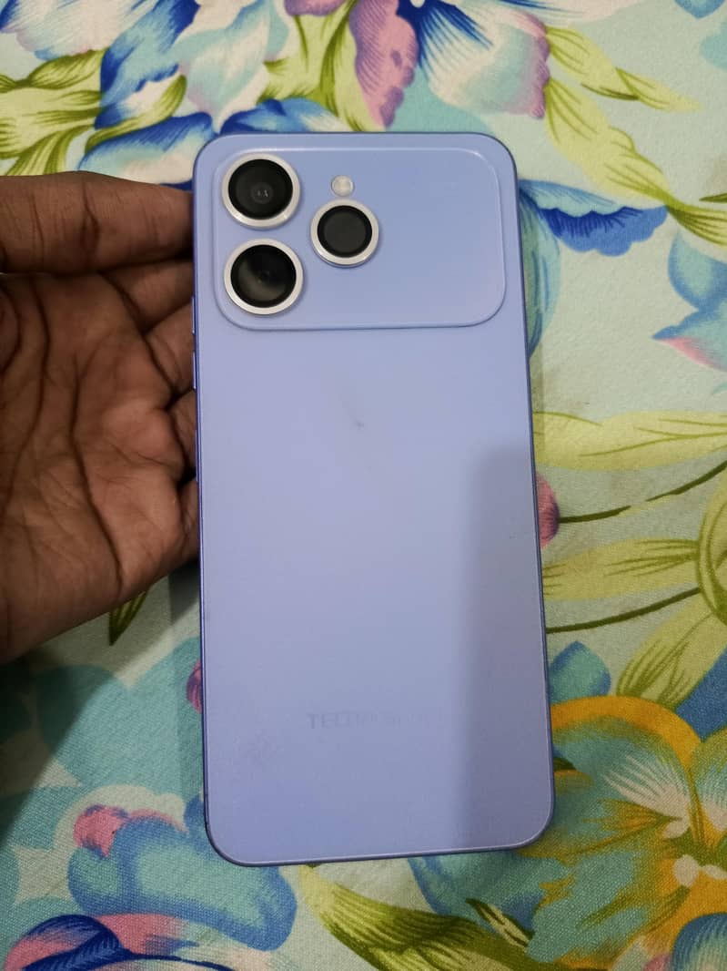 Tecno spark 40 0