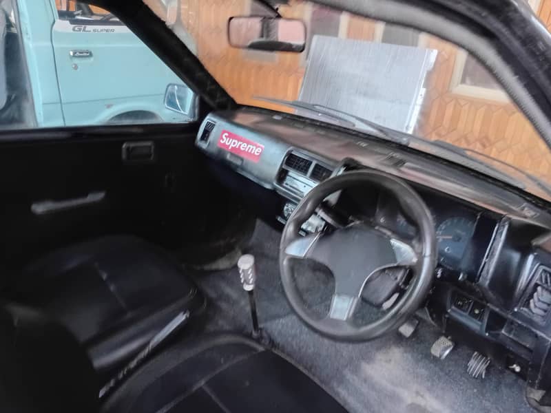 Suzuki Swift 1986 8