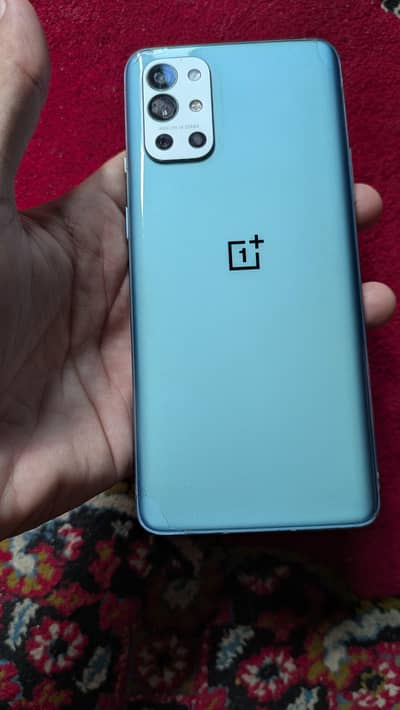 One Plus 9R 8+8/128 Life Time Cp. . . . D Approved