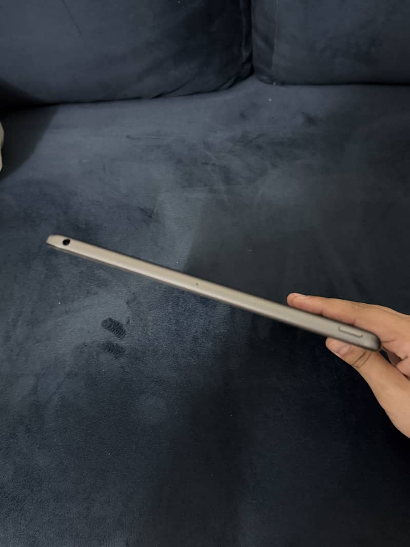 Apple Ipad 9th Gen 4