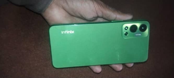 Infinix Hot 12