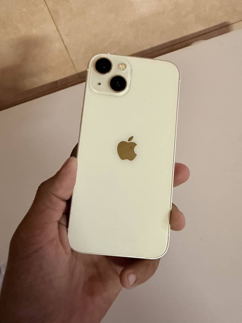 Apple iPhone 13 1