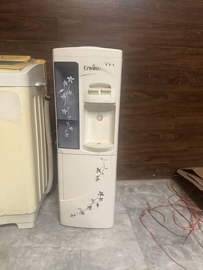 Enviro water dispenser
