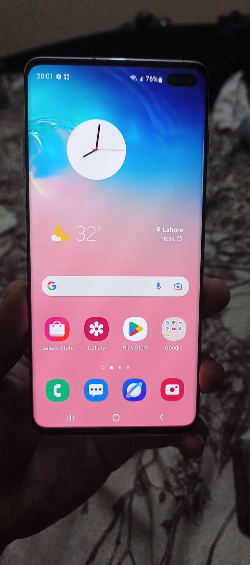 Samsung Mobile S10 Plus 6