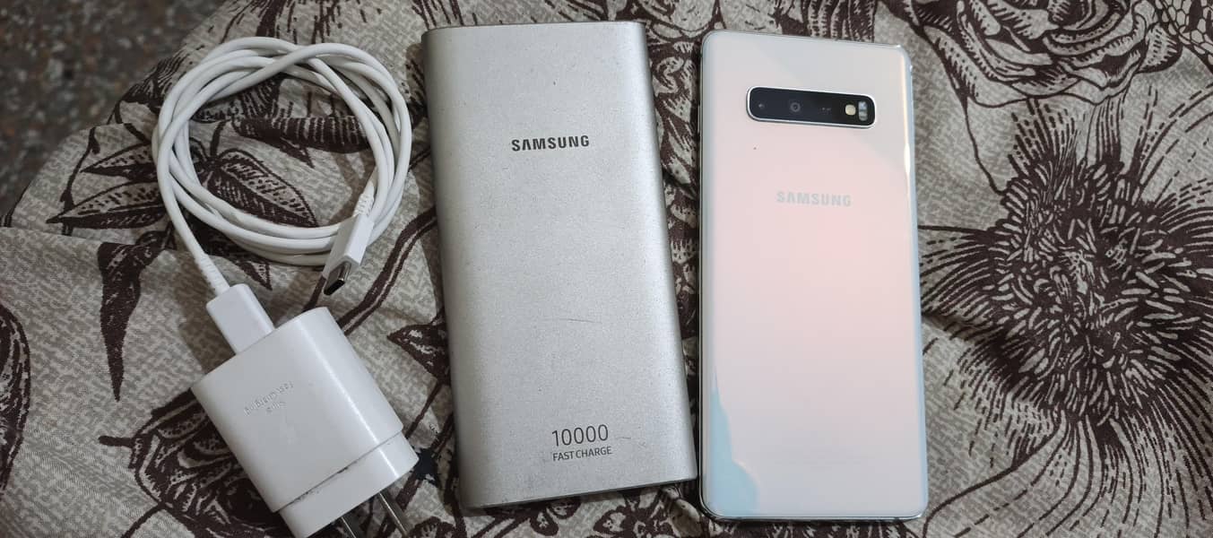 Samsung Mobile S10 Plus 15