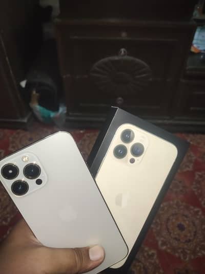 iphone 13 pro max , 128 gb with box