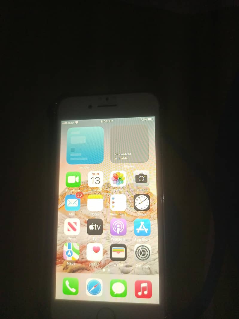 Apple iPhone 7 1