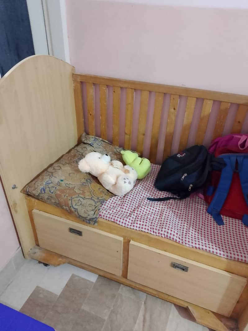 baby Cot 1