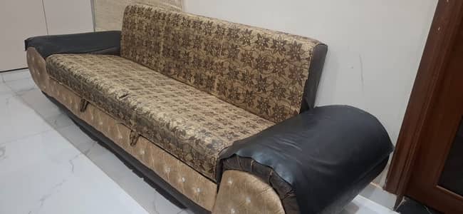 Sofa combed
