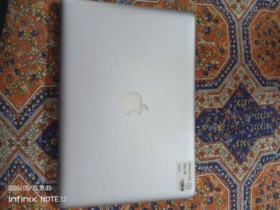MacBook pro 13 2010 256 GB Core 2 Duo original apple