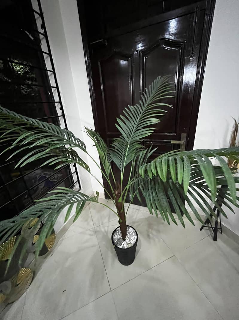 Artificial 5ft Plant 2