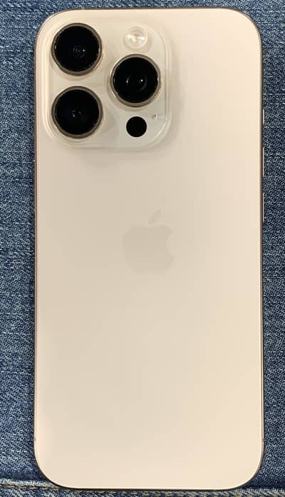 Apple iPhone 16 Pro