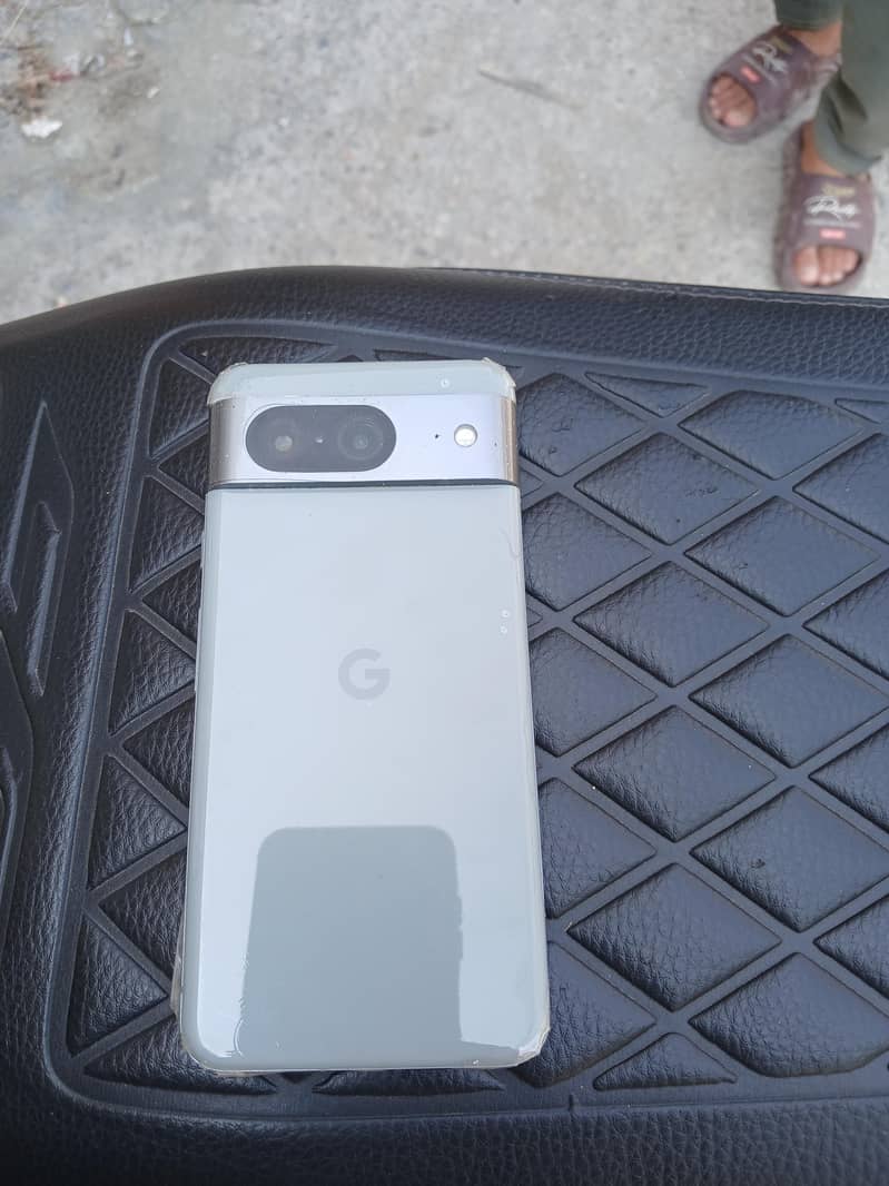 Google Pixel 8 0