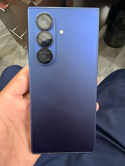 Samsung Mobile Z Fold 7 512gb offical pta approved