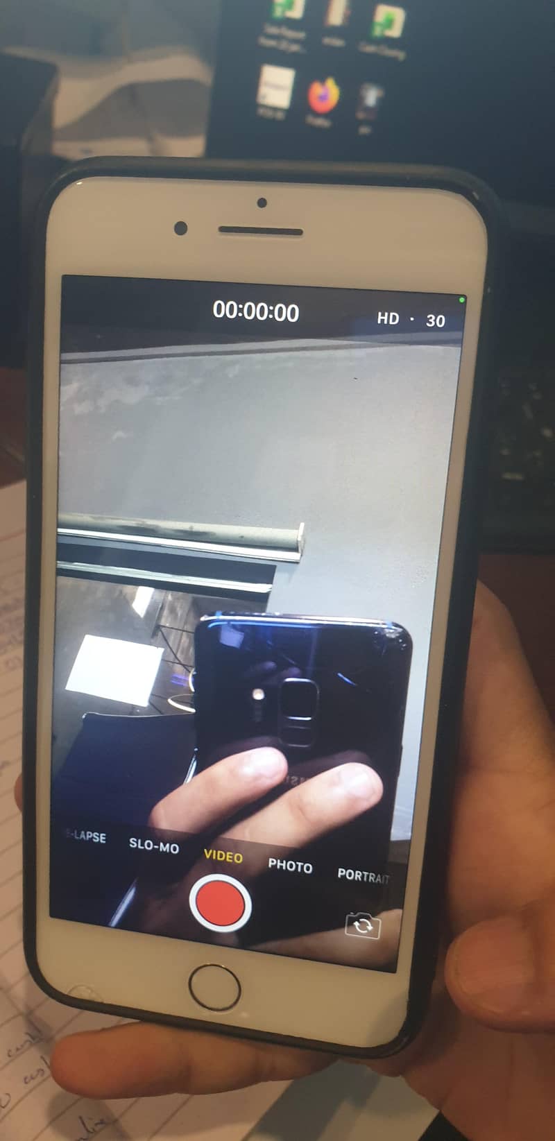 Apple iPhone 7 Plus 1
