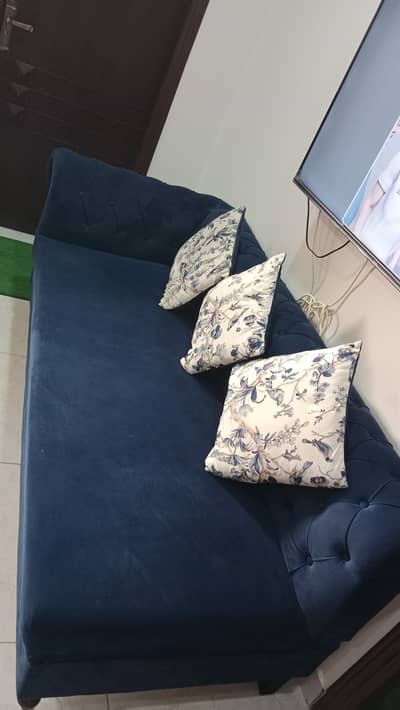 Space saving Luxury L shaped corner sofa