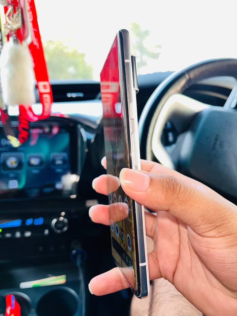 Google Pixel 6 Pro 2