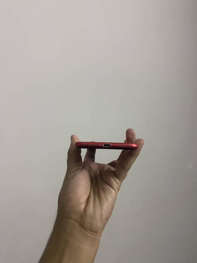Apple iPhone 7 Plus 1