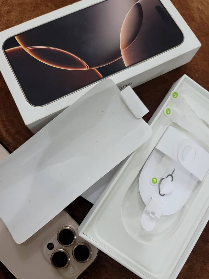 Apple iPhone 16 Pro Max 3