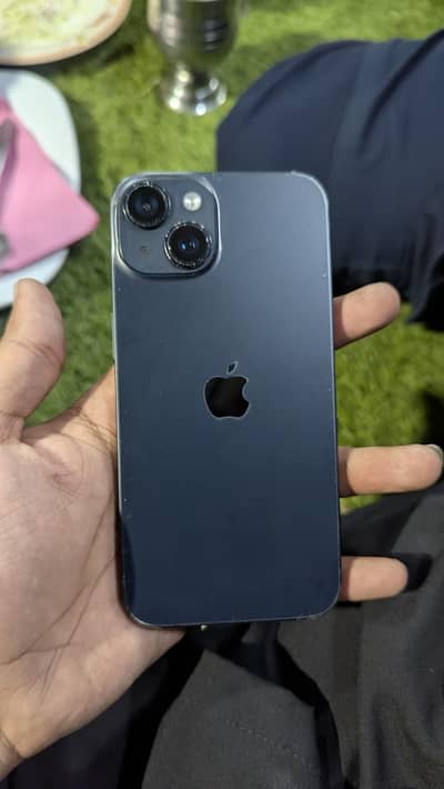 Apple iPhone 14