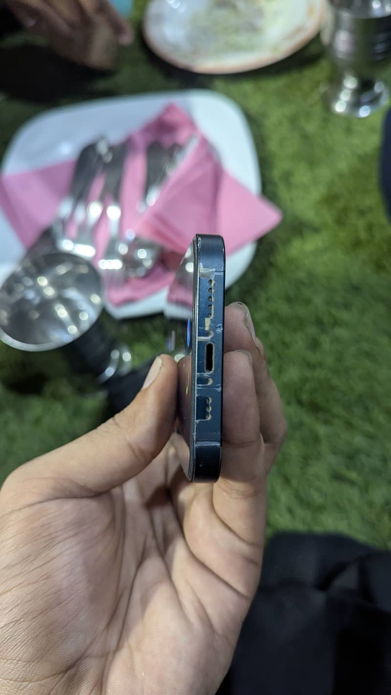 Apple iPhone 14 1