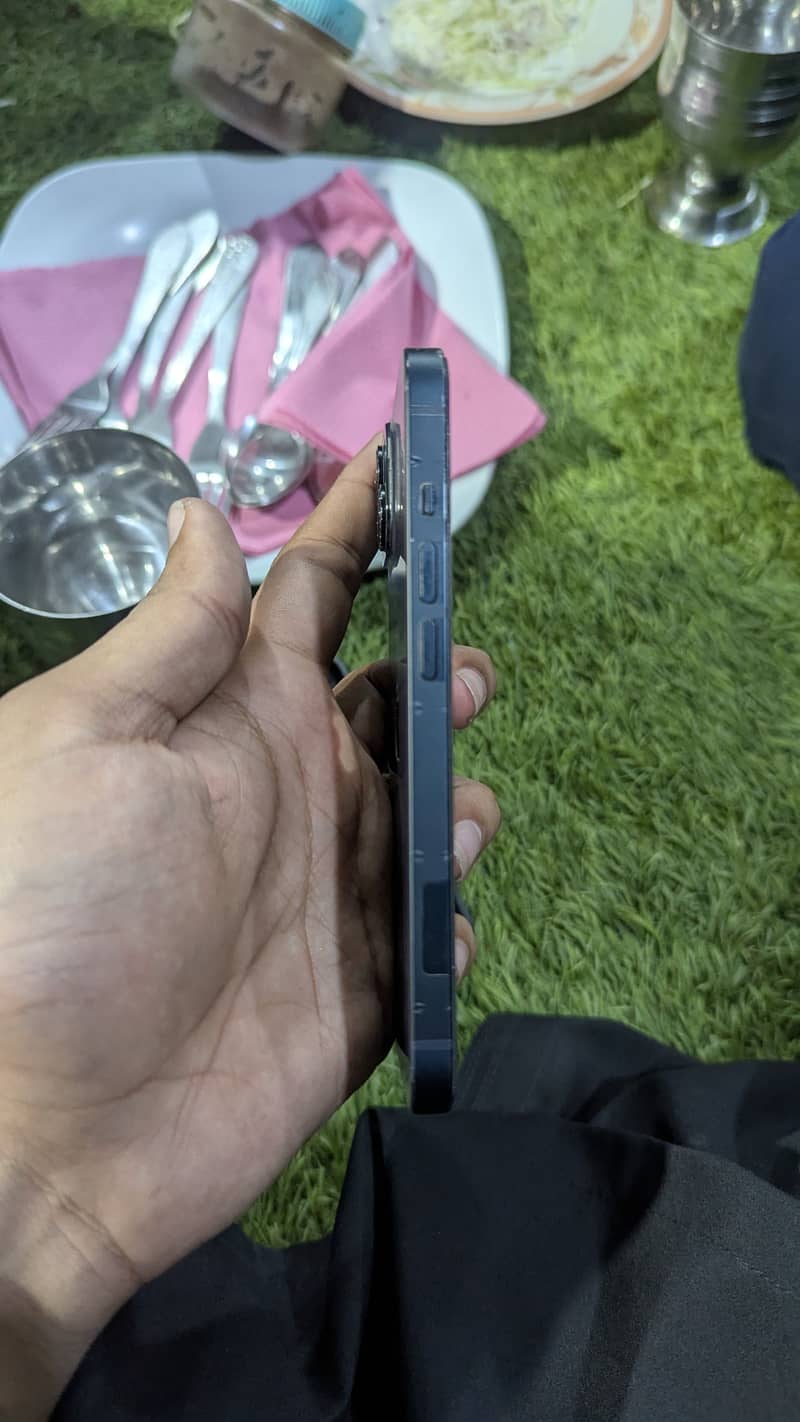 Apple iPhone 14 6