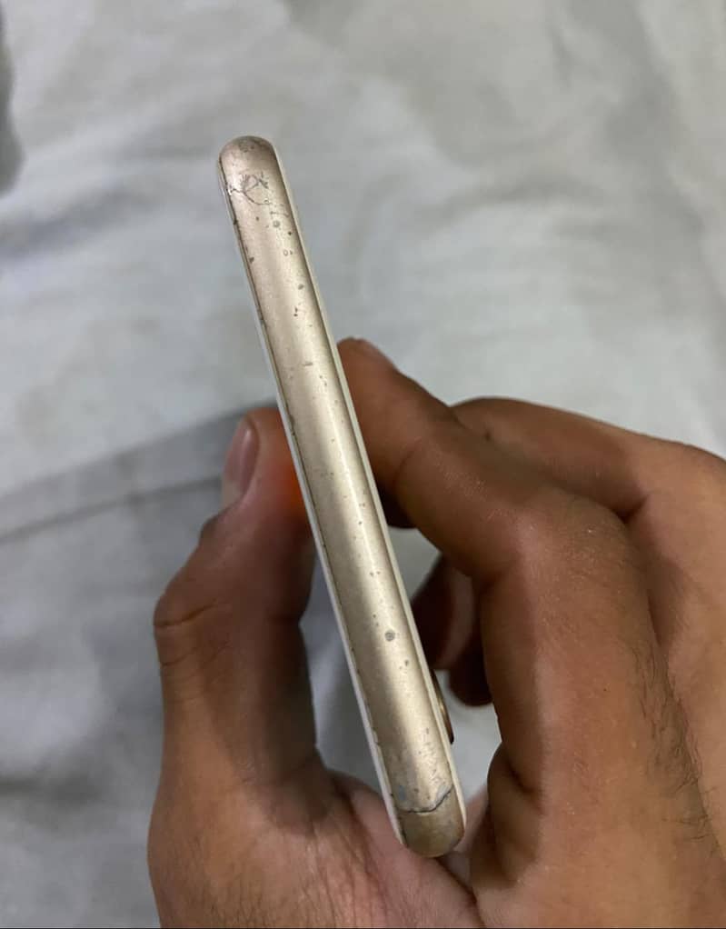 Apple iPhone 6S Plus 6
