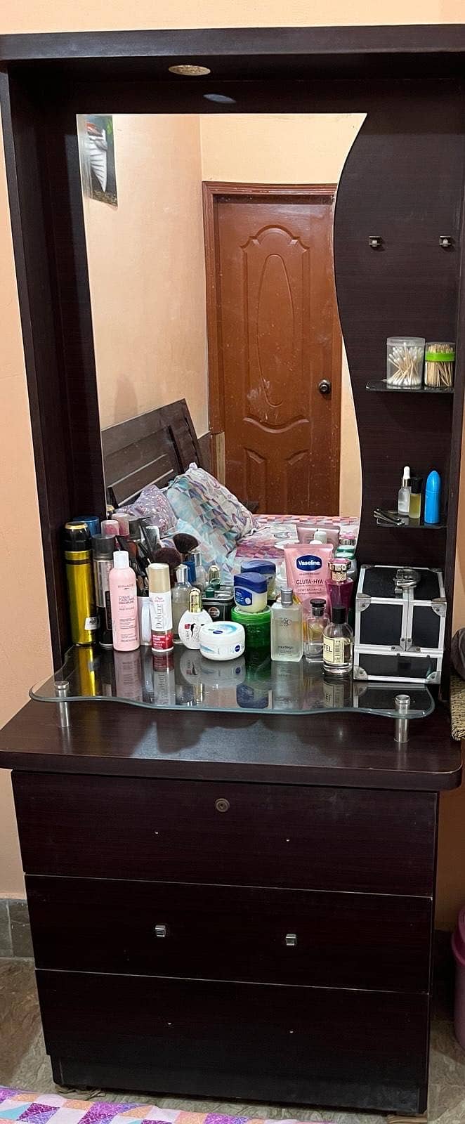 Dressing Table 1
