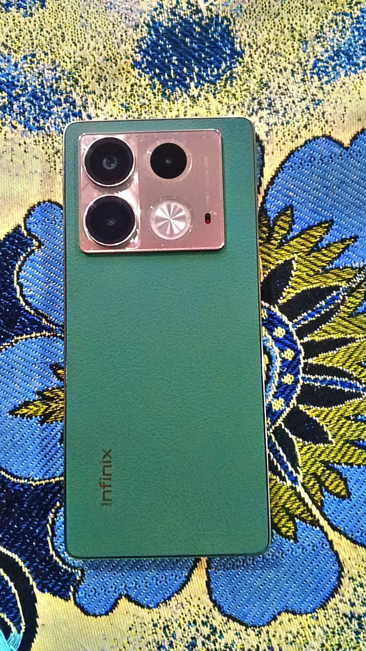 Infinix Note 40 1