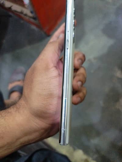 Samsung Mobile S22 Ultra 5G