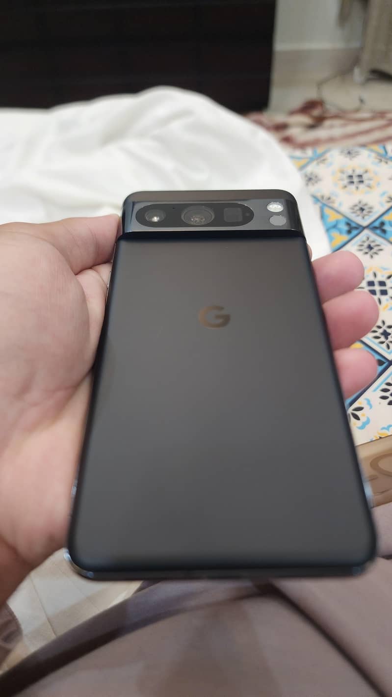 Google Pixel 8 Pro 6