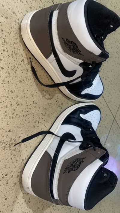44 size Air Jordan 1 High "Dark Mocha" (High-Tier Rep)