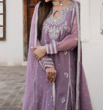 Just 30 mints wear Kiya hai 7500 ka dress buy Kiya tha laam brand ka