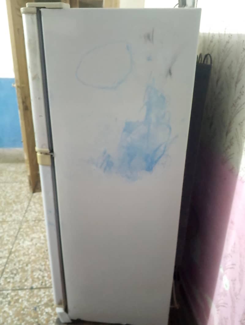dawlance fridge 3