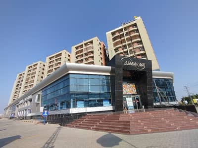 Abdullah Sports Tower Qasimabad Flat For Sale
