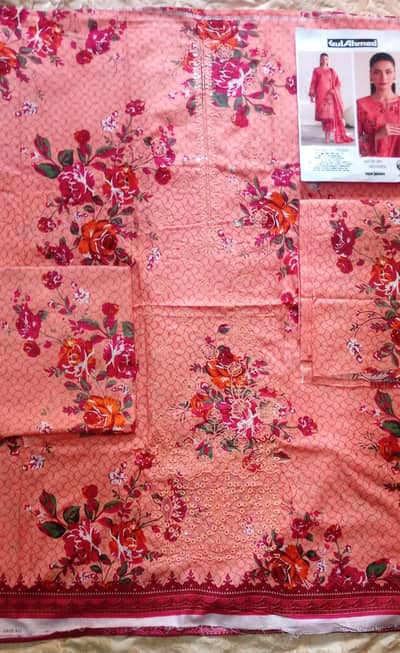 Bin Saeed's UN stitch embroidery designs lawn