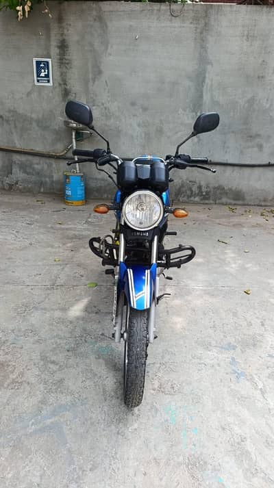 Yamaha ybr125z