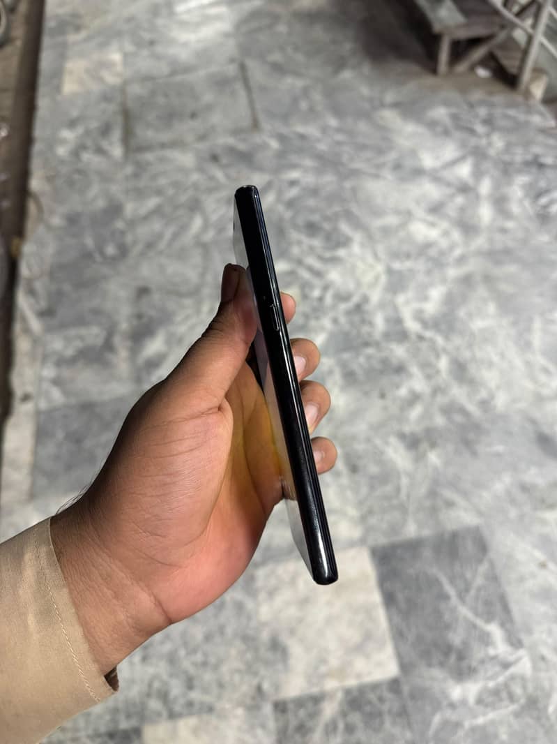 Samsung Mobile Note 8 0