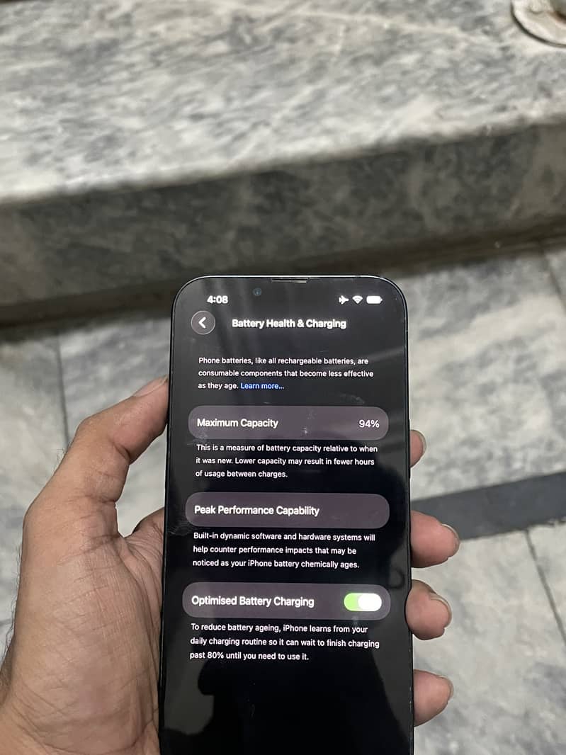 Apple iPhone 13 1